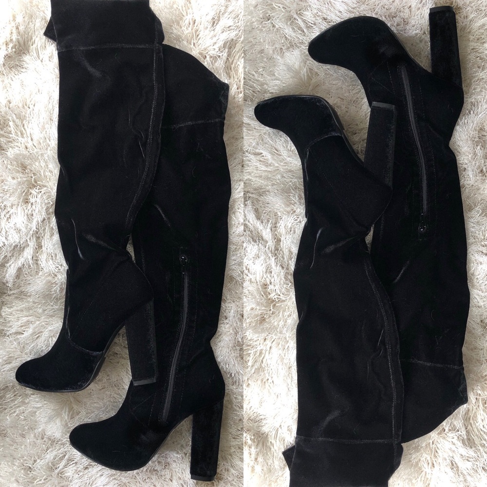‼️PRICE IS FIRM‼️black over the knee boots - Picture 2 of 7